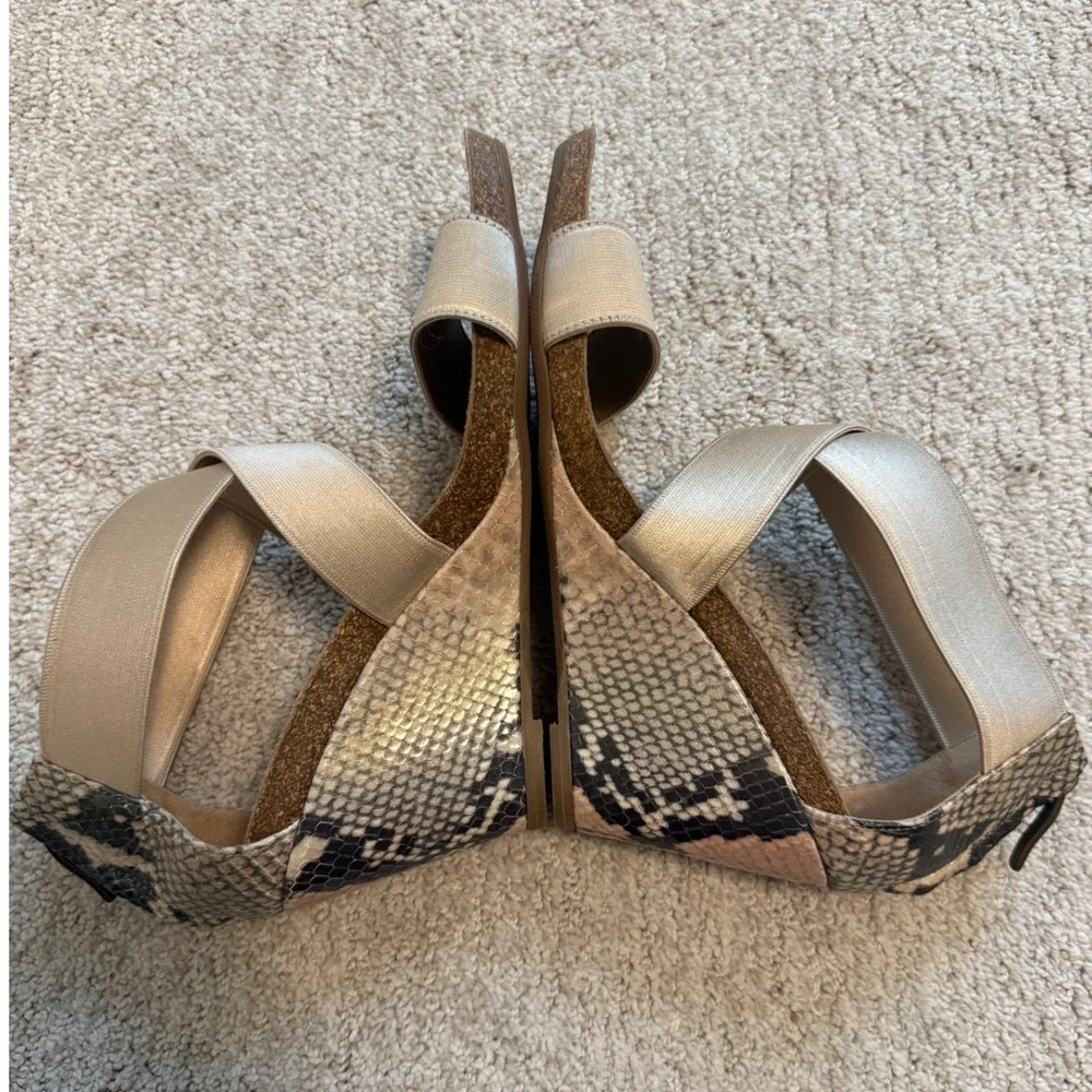 Anyi Lu Snakeskin Gold Wedge Sandals Women's 38.5 (US 8.5)‎ | Handmade Italy